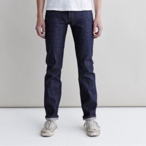 A.P.C. NEW STANDARD JEAN CLASSIQUE SELVEDGE BUTTON FLY JEAN, SIZE 29.